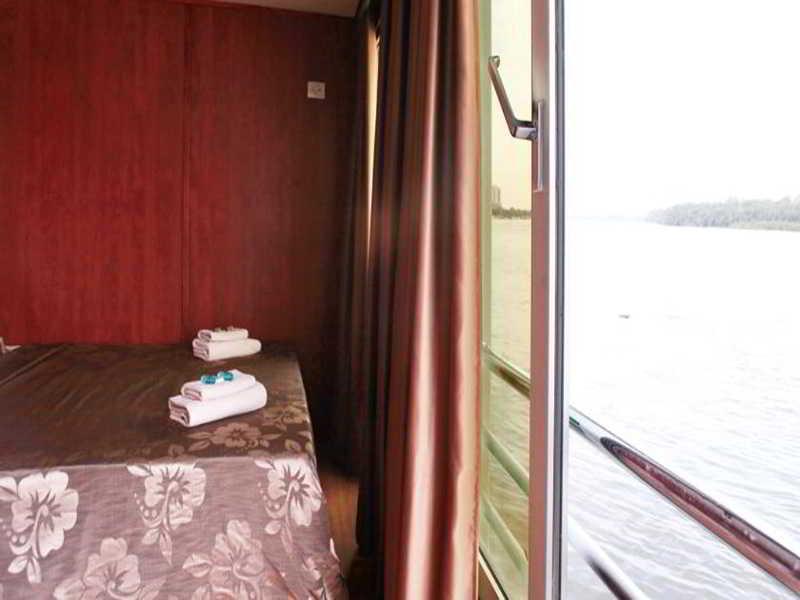 Compass River City Botel Belgrad Zewnętrze zdjęcie