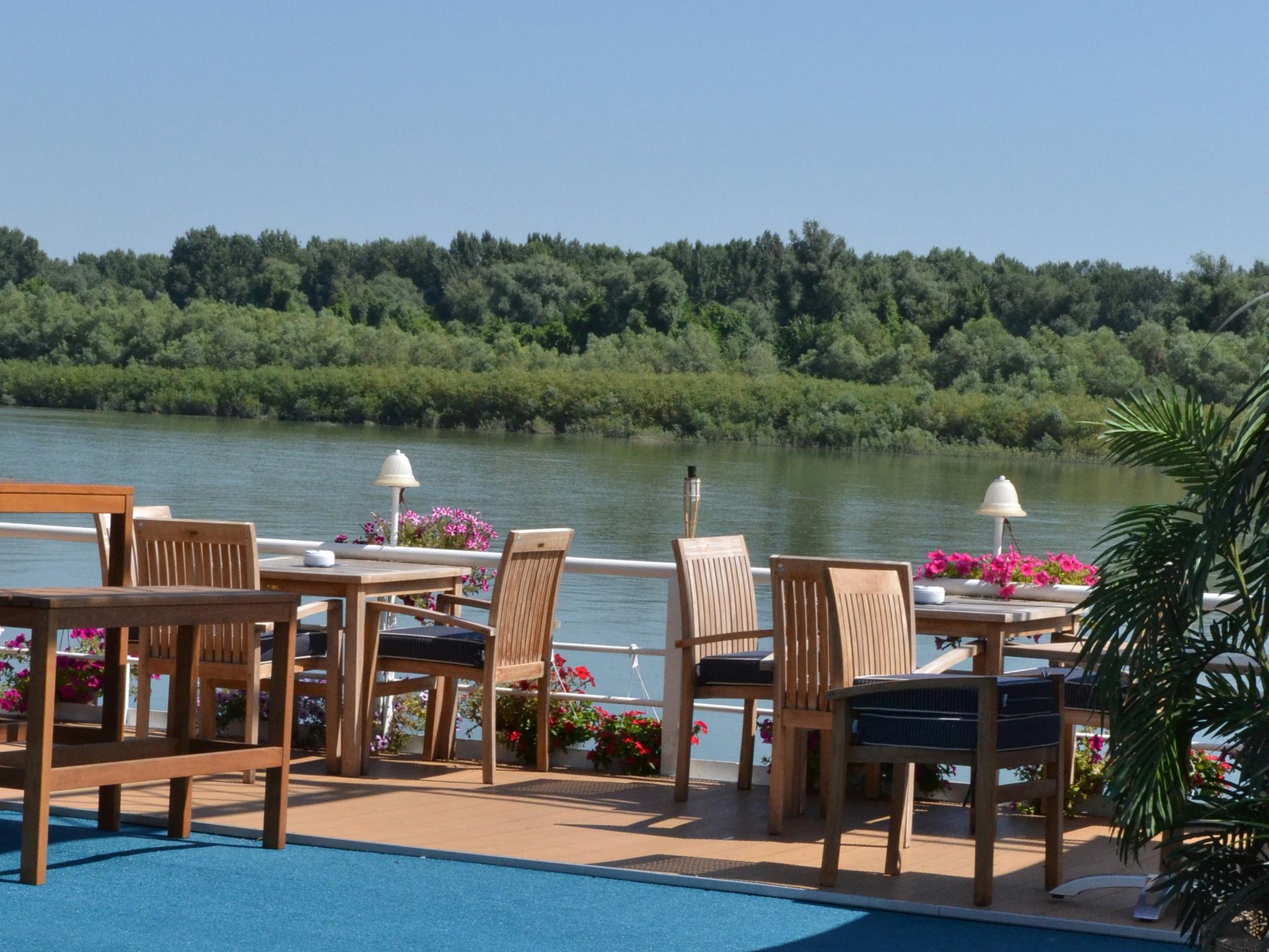 Compass River City Botel Belgrad Zewnętrze zdjęcie