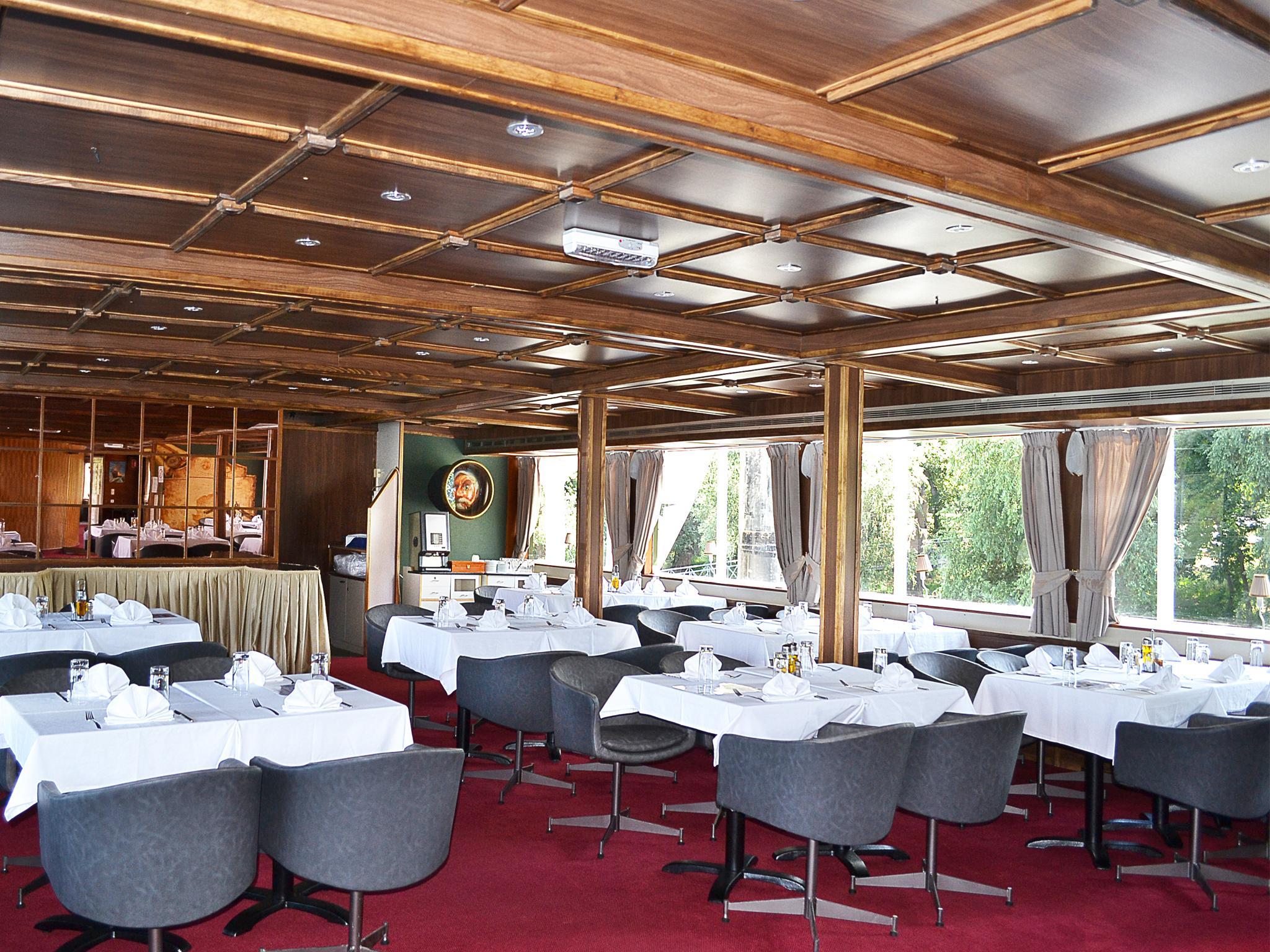 Compass River City Botel Belgrad Zewnętrze zdjęcie
