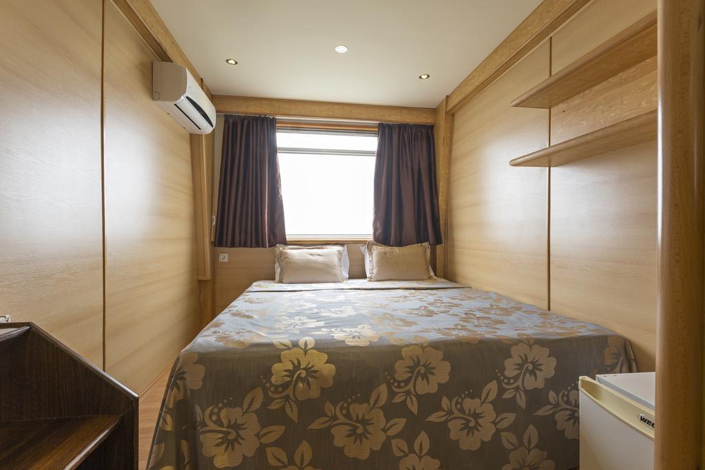 Compass River City Botel Belgrad Zewnętrze zdjęcie