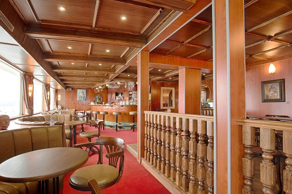 Compass River City Botel Belgrad Zewnętrze zdjęcie